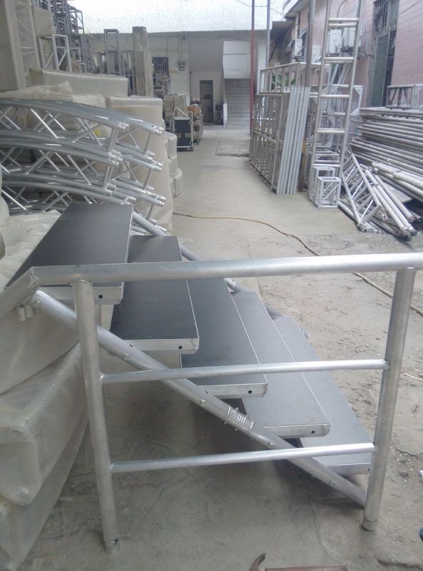 Pipe Spigot Connection Aluminum Stage Truss With 5 Steps Stair , Main Tube 50mm