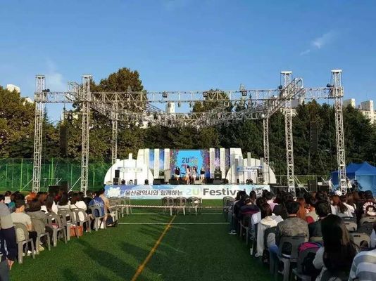 La capriata di alluminio del tetto della capriata di Bolt di illuminazione ripercorre la dimensione riutilizzata 300*300 di resistenza della corrosione